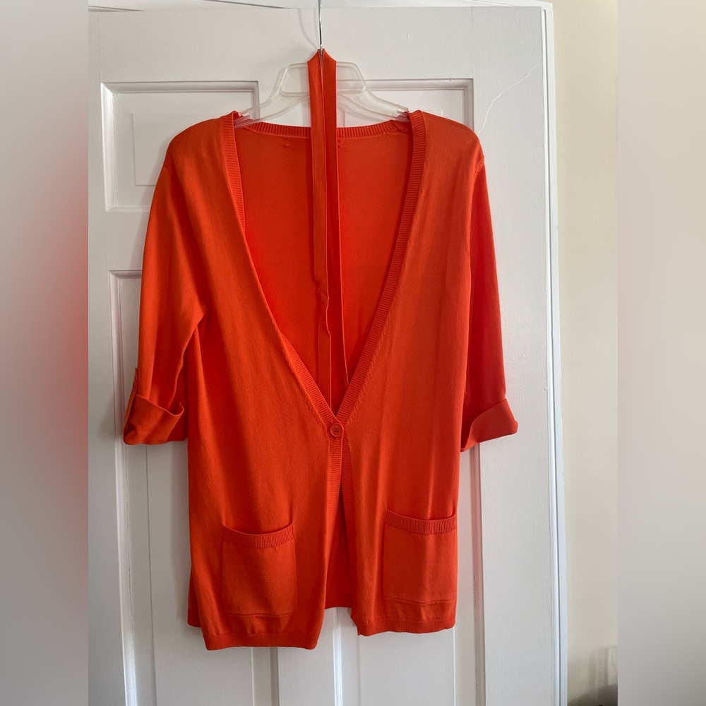 Vintage Vibrant Orange Cardigan with Pockets and removable belt. Size S/M